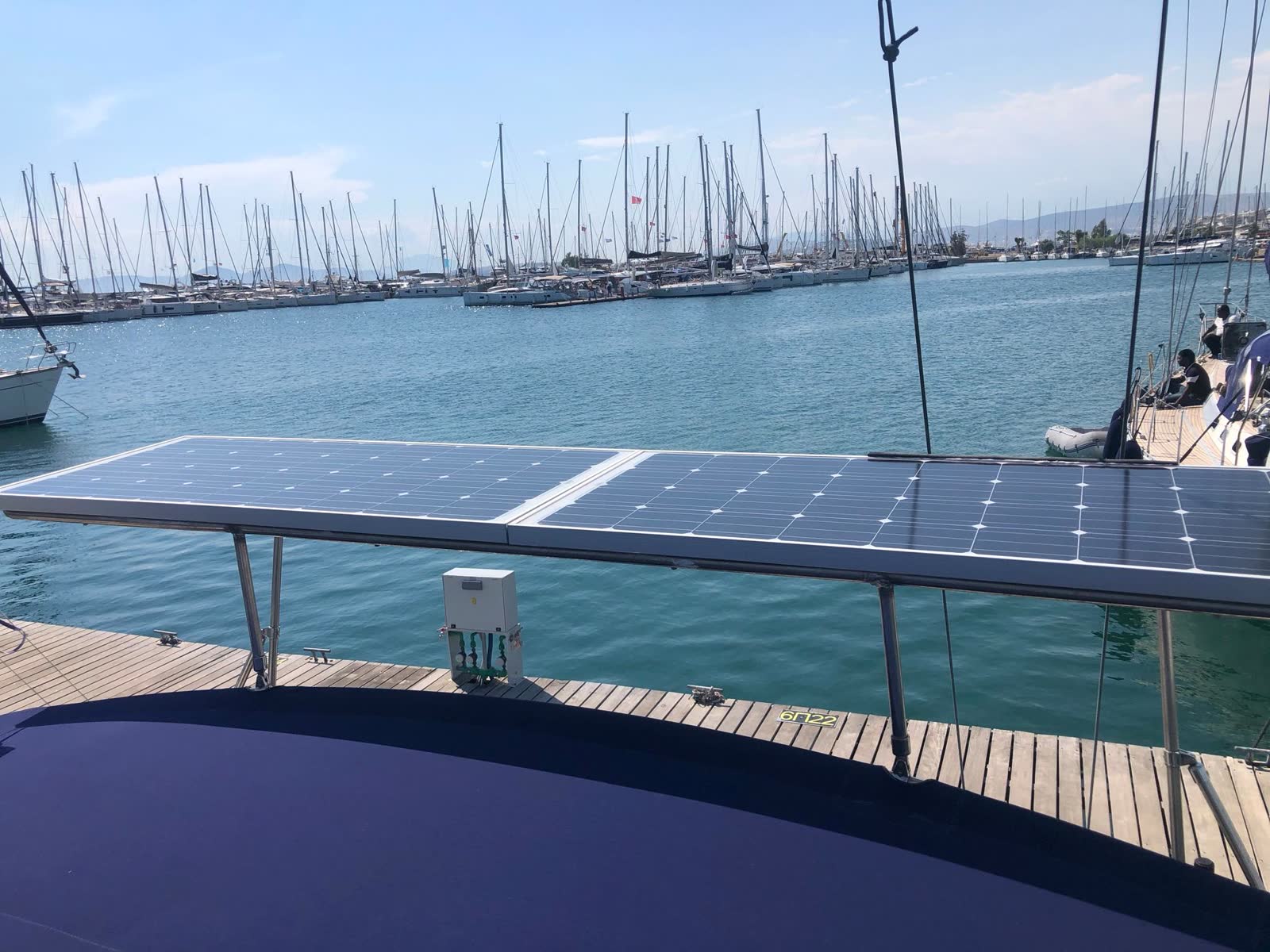 Beneteau Oceanis 43, photograph 8