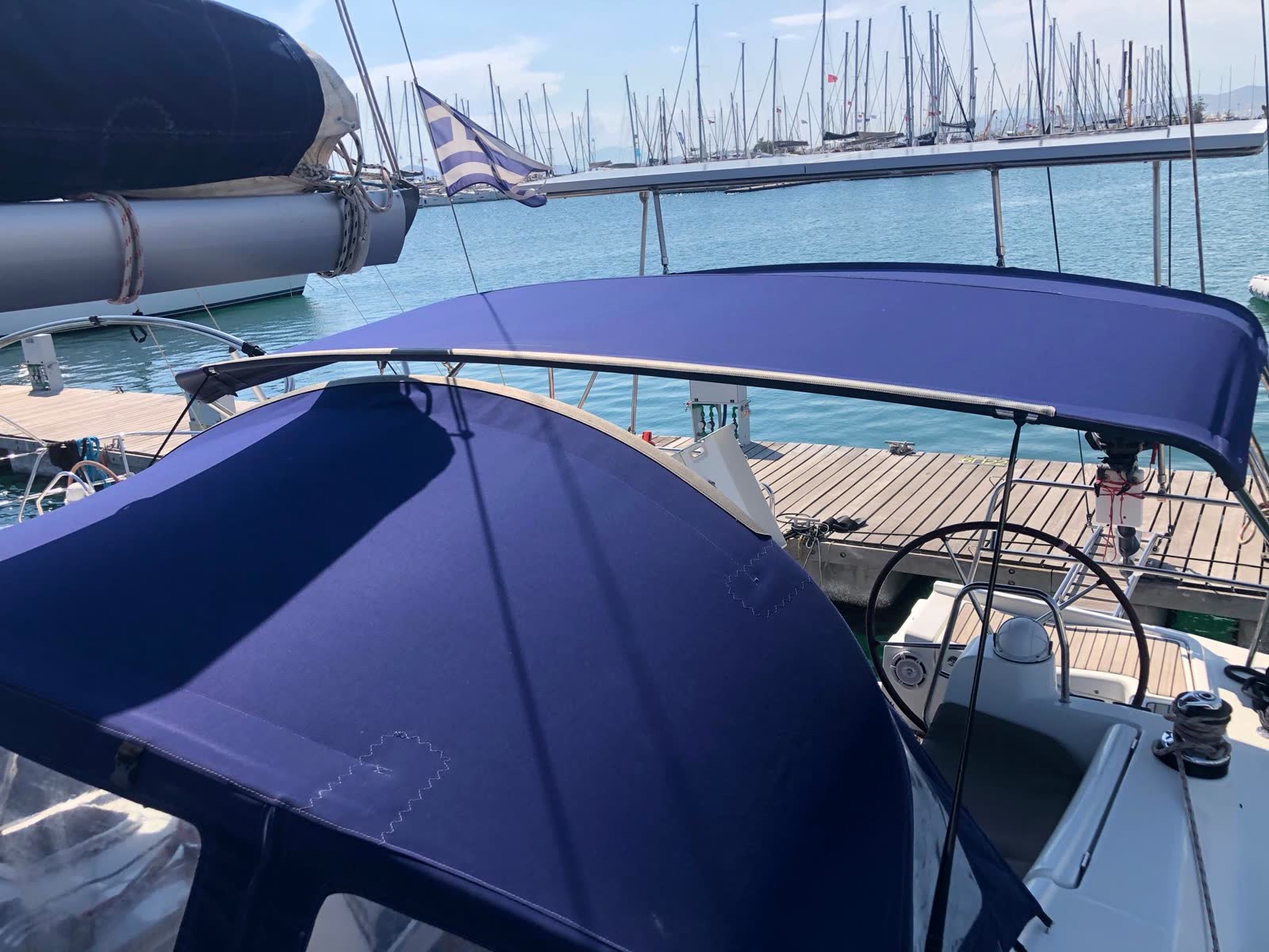 Beneteau Oceanis 43, photograph 10