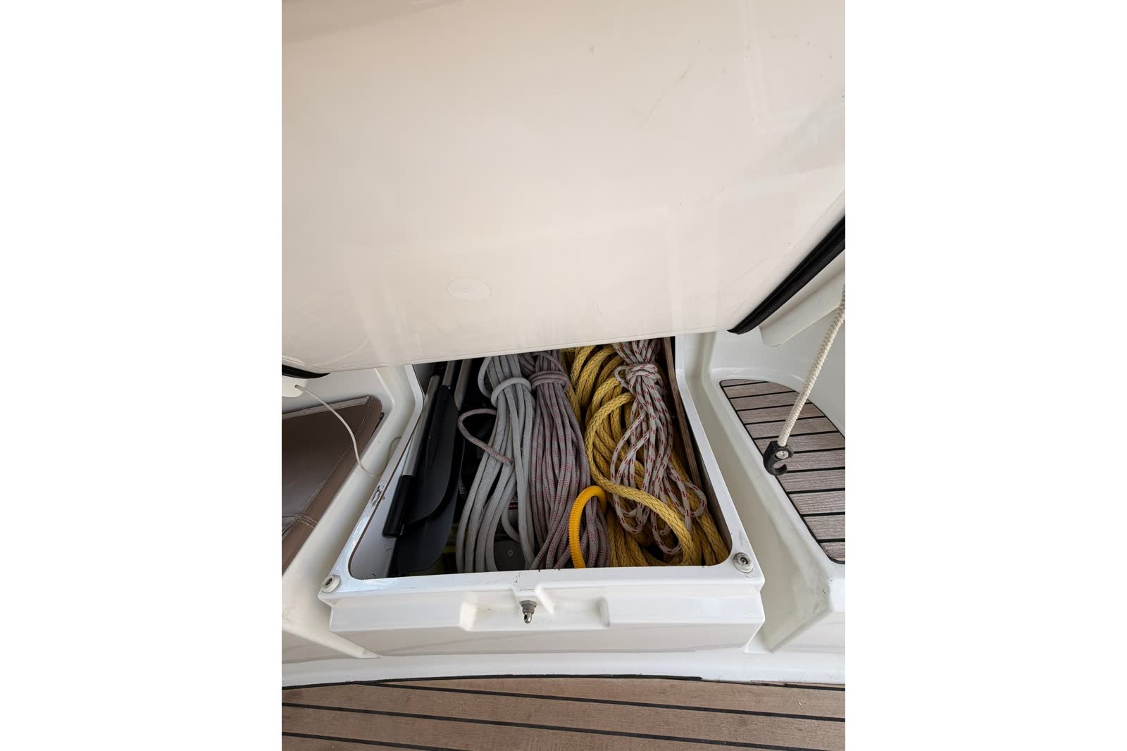Jeanneau Sun Odyssey 509, photograph 12