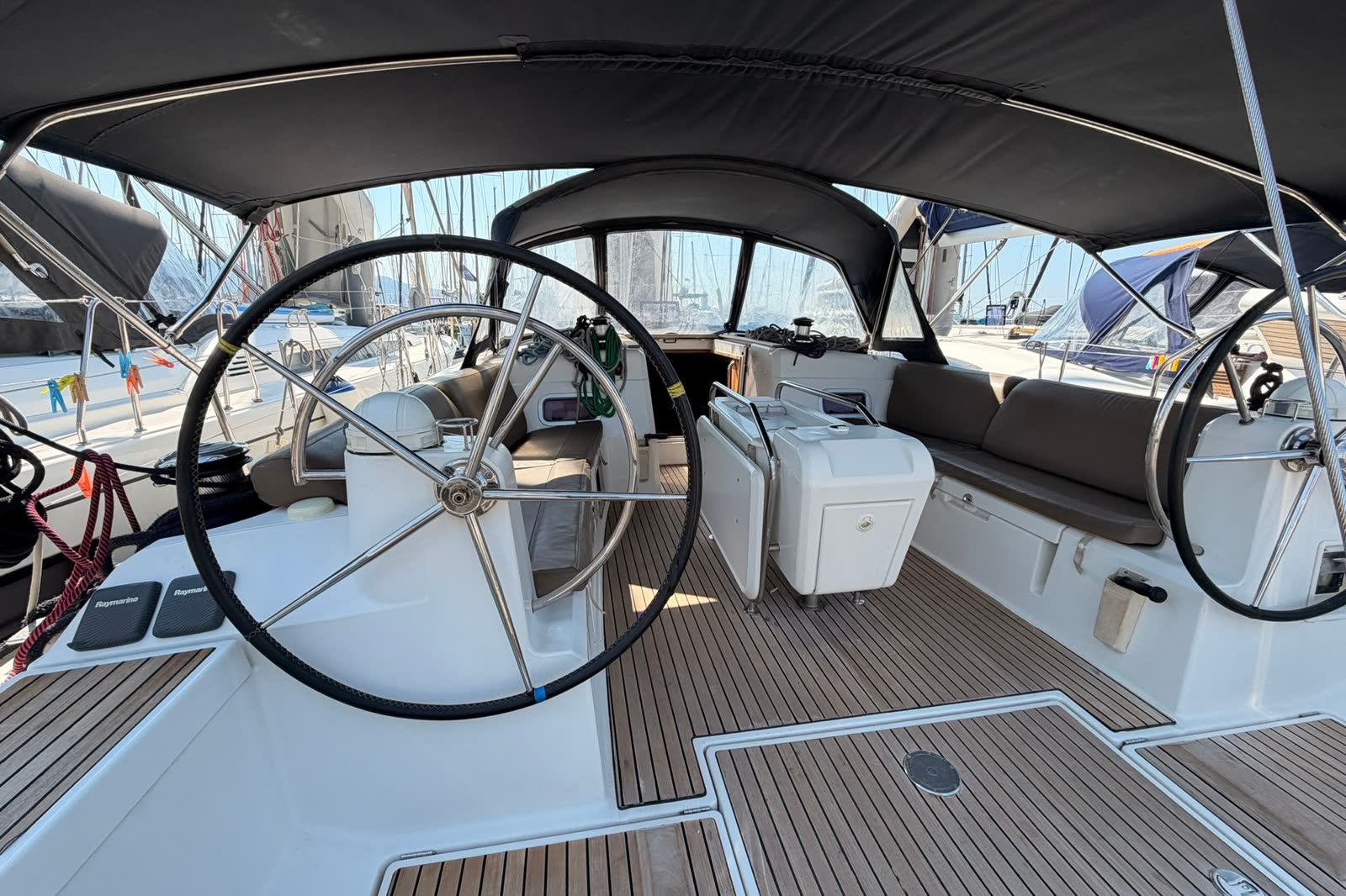 Jeanneau Sun Odyssey 509, photograph 16